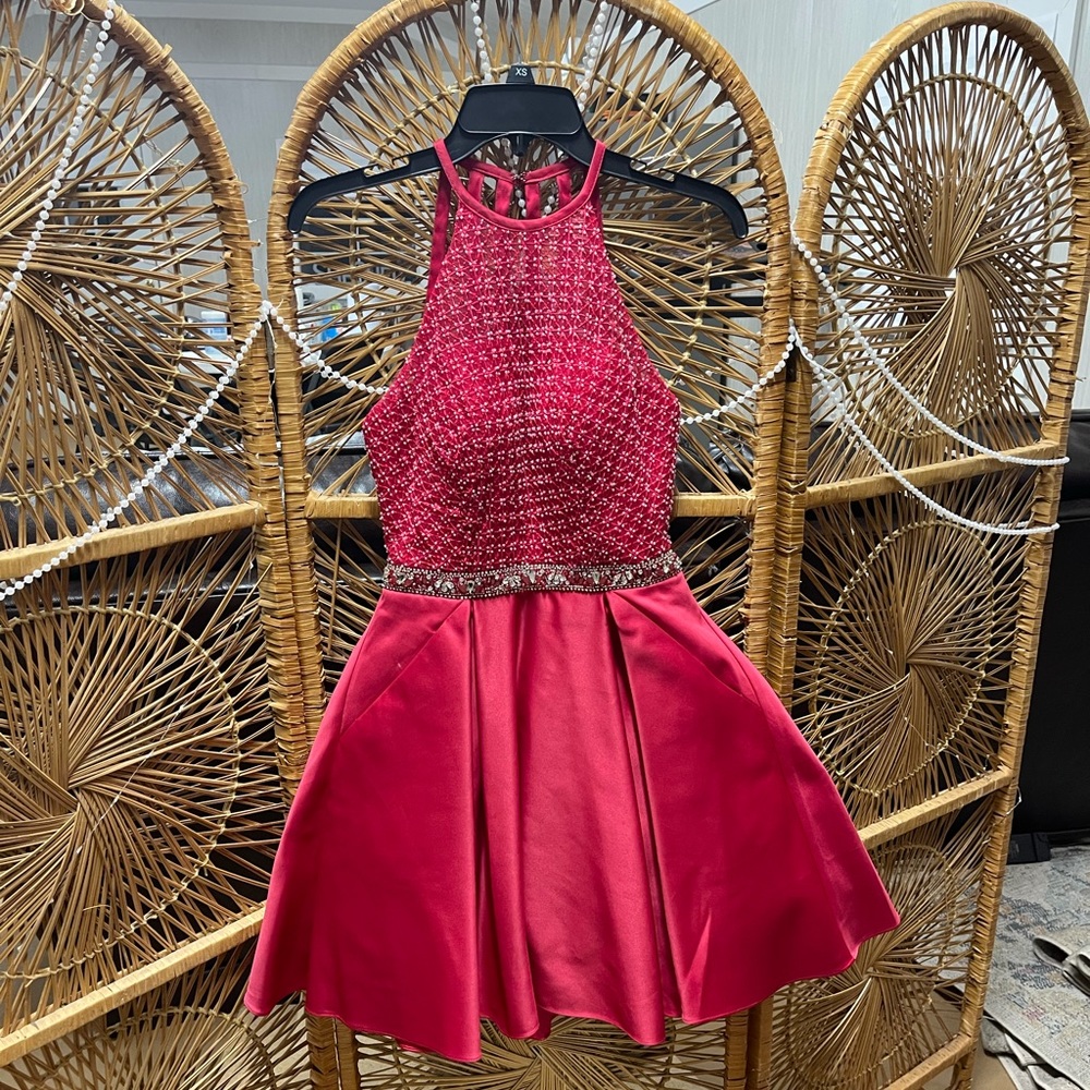 Short formal dress